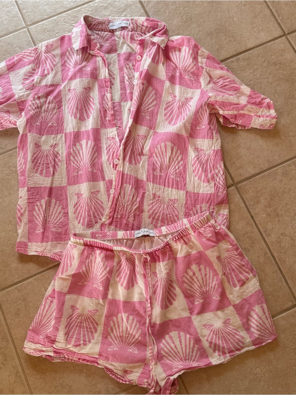 Petal and Pup XL beach set